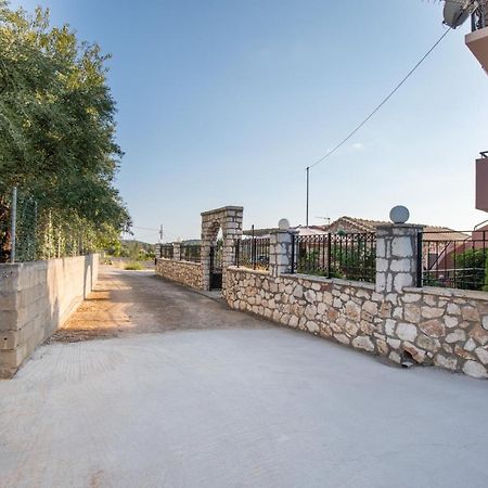 Sofia'S Apartments Ραζάτα Εξωτερικό φωτογραφία