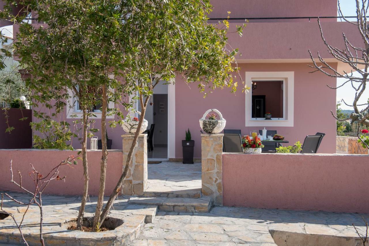 Sofia'S Apartments Ραζάτα Εξωτερικό φωτογραφία
